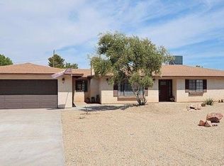 13121 Quapaw Rd, Apple Valley, CA 92308