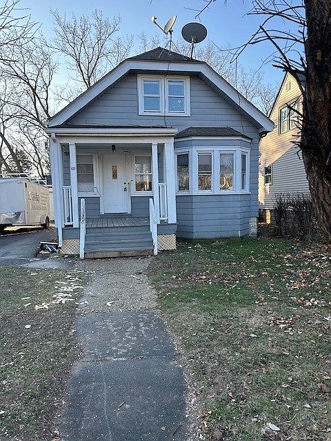 1st image of 639 S Oak Park Ct