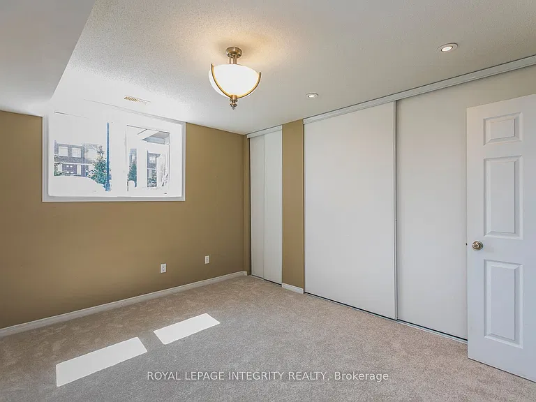 146 Berrigan Dr — Photo 28