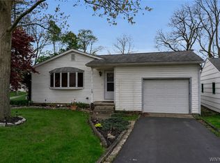 12 Flint Ave, Akron, NY 14001