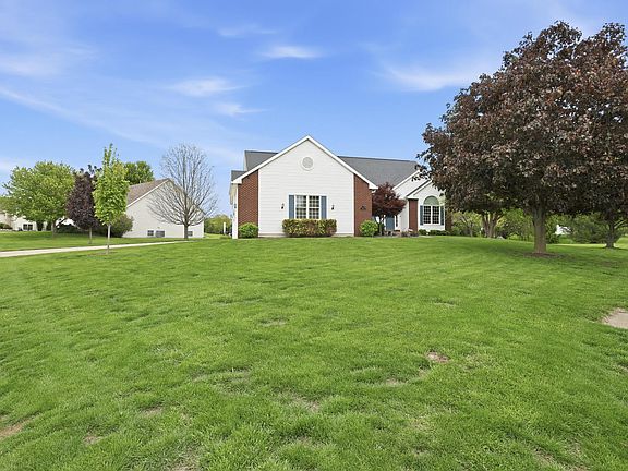 2nd image of 6503 Woodland Ct