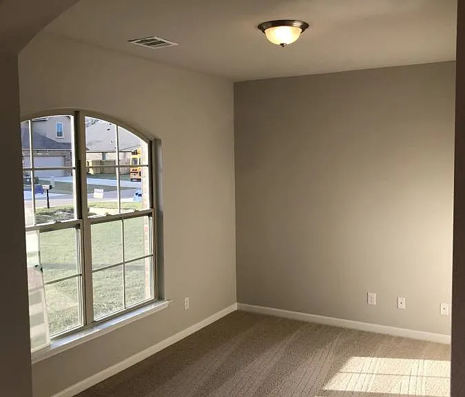 39534 Legacy Lake Dr — Photo 2