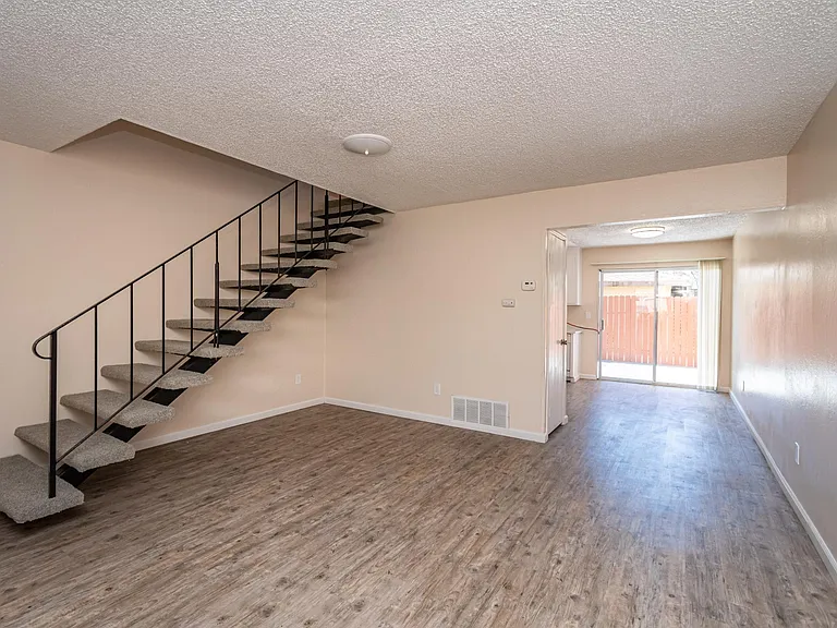 OakHill Townhomes — Photo 7