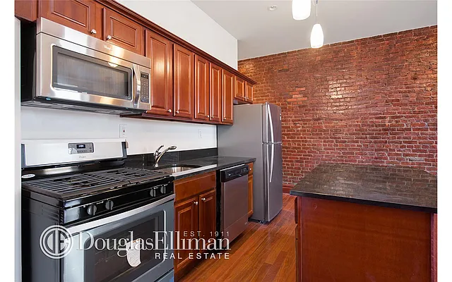 Rented by Douglas Elliman | media 11