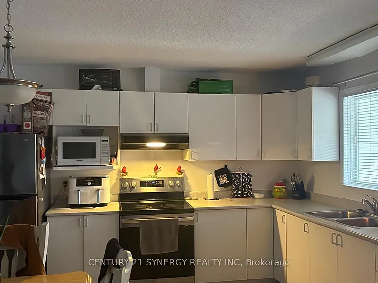 725 Concession St #729 — Photo 7