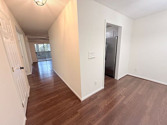 4th image of 4641-102 Timbermill Ct