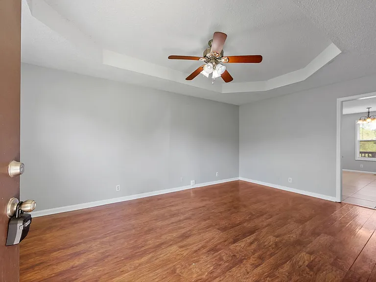 1985 Timberline Cir — Photo 5