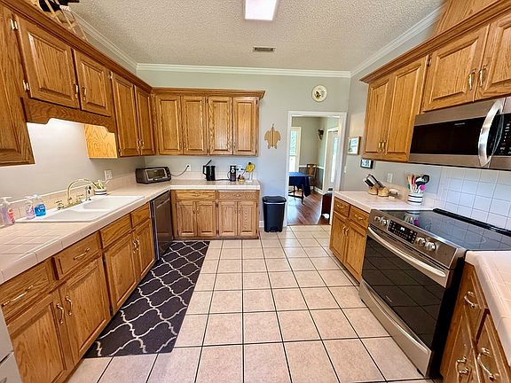 5th image of 72 Upper Ty Ty Rd