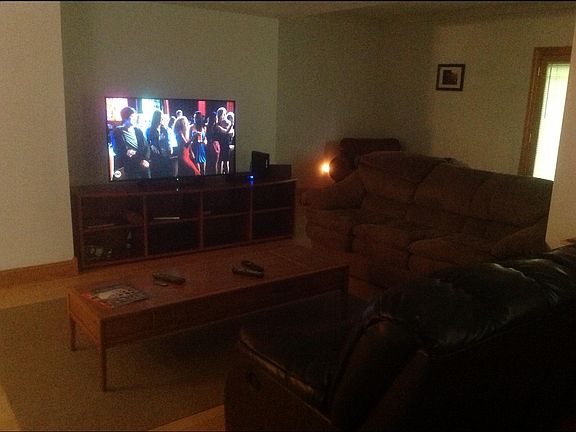 50" TV + Sonos & WiFi, Sofa Bed + Dual Recliner Set