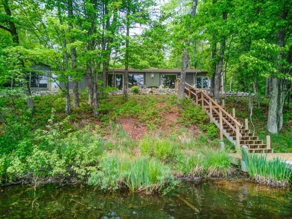 5664 Wool Lake Ln, Boulder Junction, WI 54512