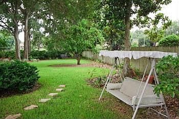 3rd image of 3204 Stoneybrook Ln