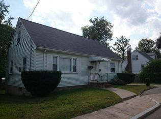 10 Wilna Ct, West Roxbury, MA 02132