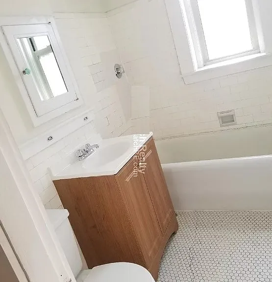 85 Maple St #3 — Photo 3
