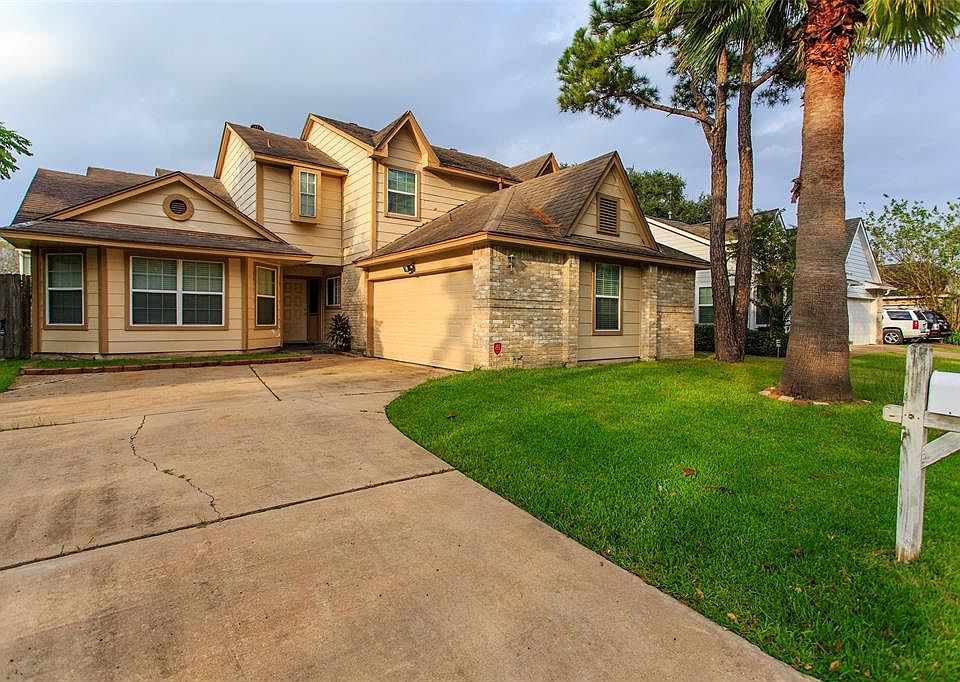 1st image of 12818 Ashford Meadow Dr