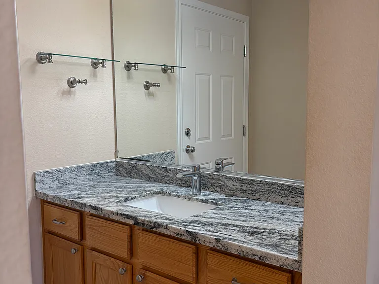 1690 Civic Center Dr — Photo 11
