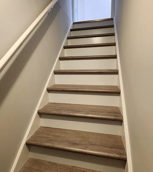 237 Alymer Ct — Photo 20