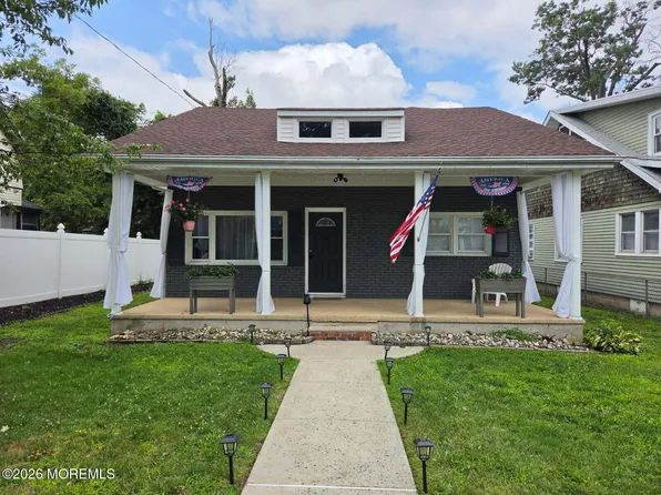 37 Beacon Blvd, Keansburg, NJ 07734
