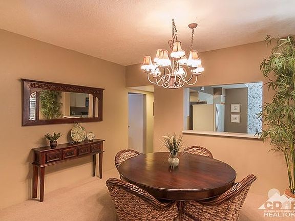 5th image of 702 Vista Lago Cir N