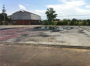 8925 W Judge Perez Dr, Chalmette, LA 70043