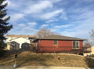 715 Two Rivers St, Fort Pierre, SD 57532
