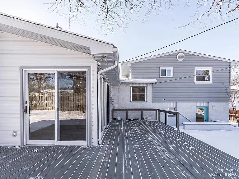 2 Gallway Ct — Photo 16