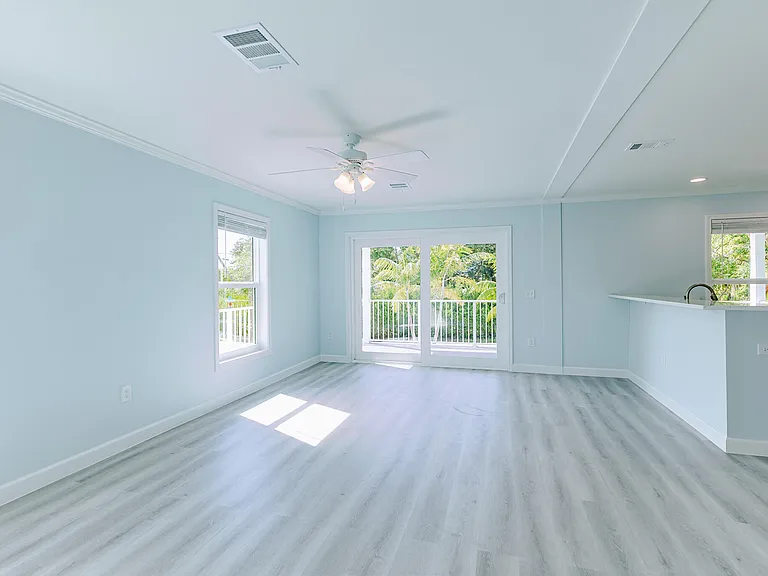 224 W Seaview Dr — Photo 12