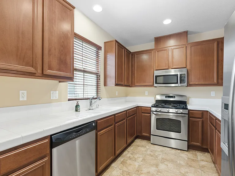 245 Paseo Gregario — Photo 6