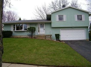 5201 Knightsbridge Rd, Madison, WI 53714