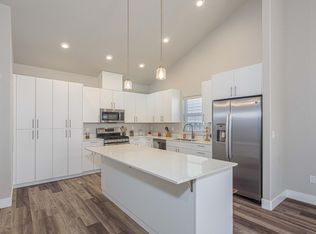 16662 Cabin Lake Ln, La Pine, OR 97739