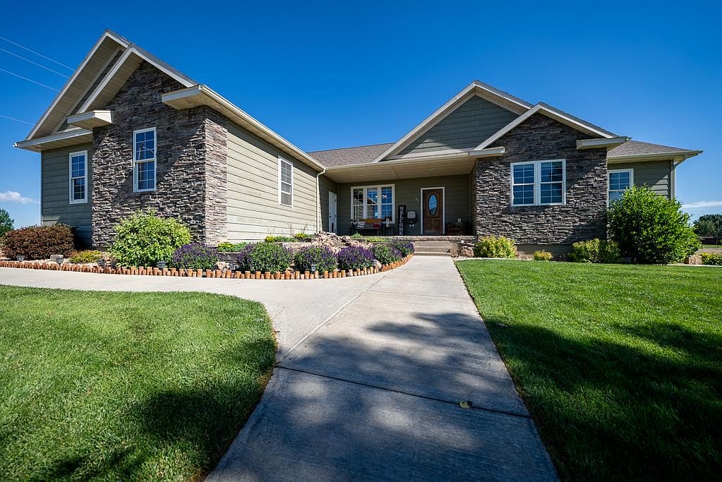 25 East 6th Street S, Cowley, WY 82420 MLS 10019188 Zillow