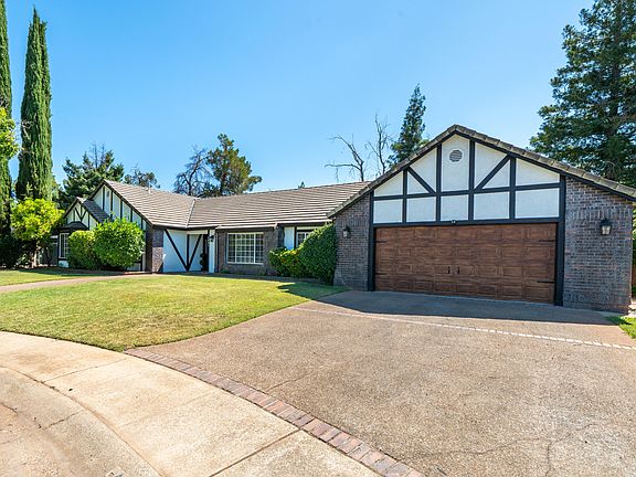 4th image of 4891 Alta Saga Dr