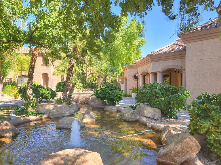15095 N Thompson Peak Pkwy #2013 — Photo 21