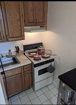 Rented by Geraldine Capasso, LREB | media 9