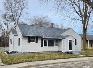 137 Babcock St, Topeka, IN 46571