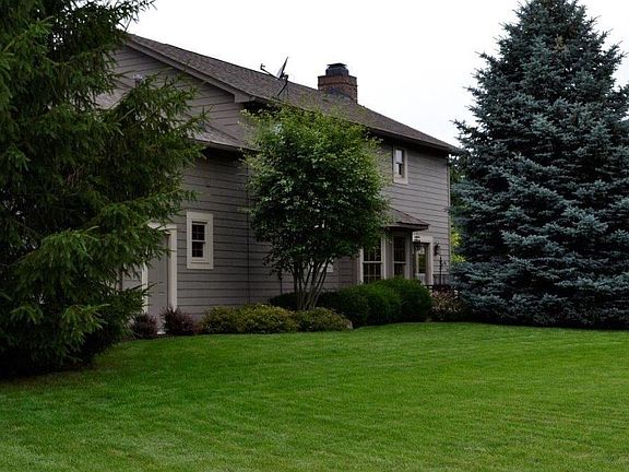 3rd image of 6243 Antler Ct