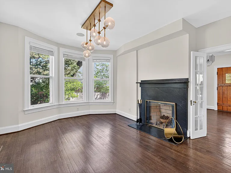 4701 Cumberland Ave — Photo 5