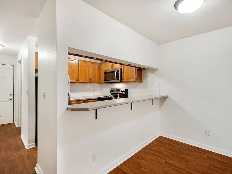 Northlink Apartments — Photo 67