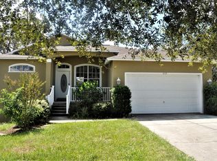 602 Cypress Park Ave, Tarpon Springs, FL 34689