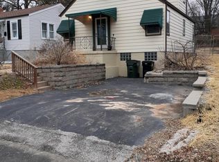 6425 Raywood Ave, Saint Louis, MO 63123