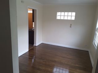 9825 S Hoxie Ave #HOUSE, Chicago, IL 60617