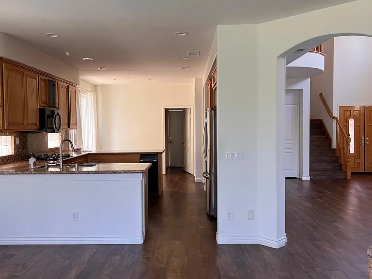 11612 Mariposa Bay Ln — Photo 10