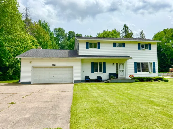 3321 Lakeshore Dr, Sault Sainte Marie, MI 49783