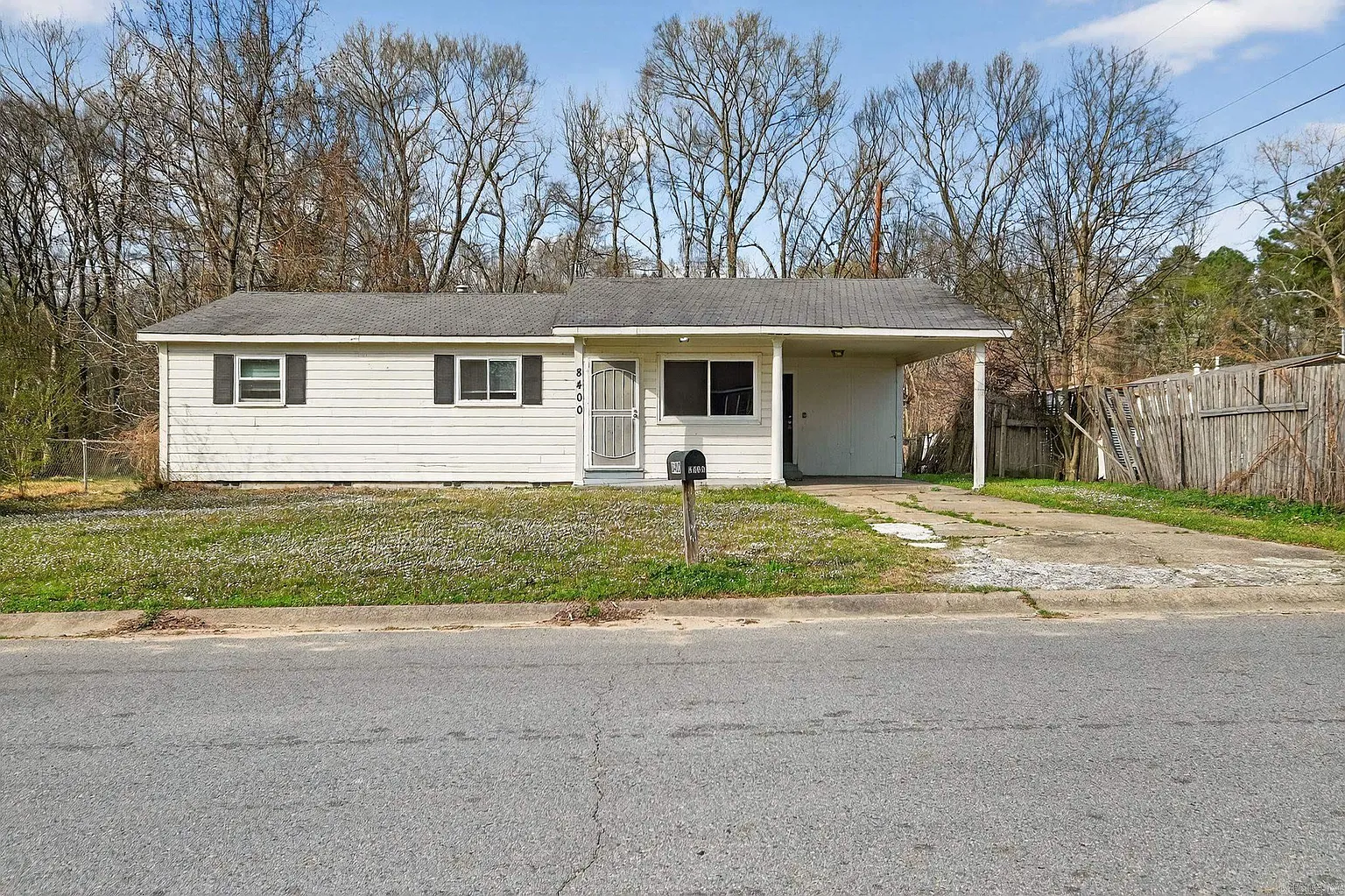 8400 Herrick Ln photo 1