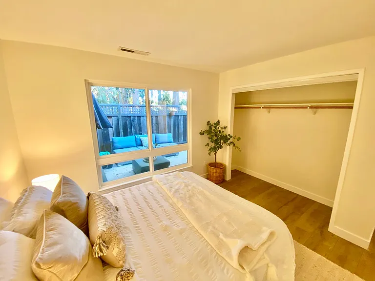 124 Torrey Pine Ter — Photo 11