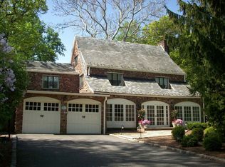 33 Twin Oak Rd, Short Hills, NJ 07078