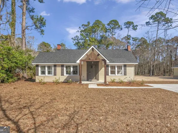 276 N McDonald St, Ludowici, GA 31316