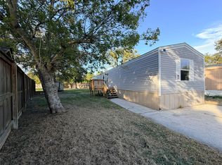 114 Bluebill Bay N, Baytown, TX 77523