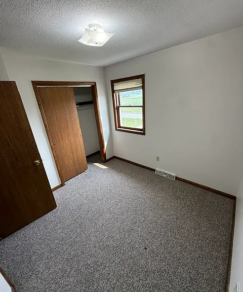 8062 Millfair Rd #8062 — Photo 6