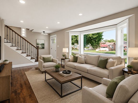 4th image of 10516 S King Dr