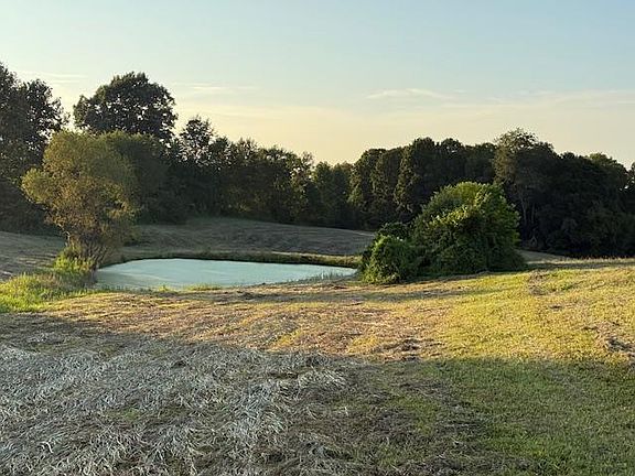 3rd image of 7388 Kentontown Rd